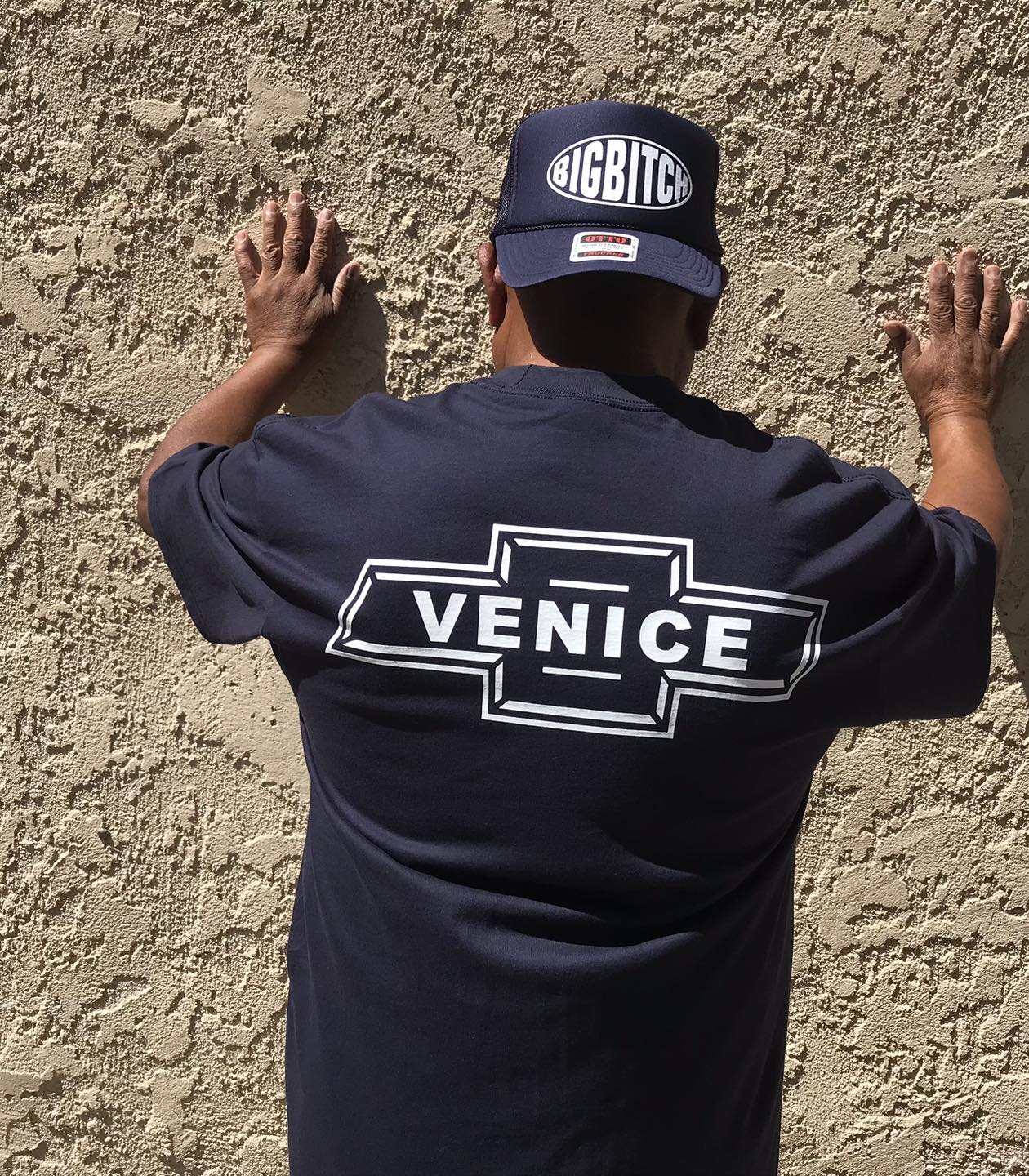 VENICE Chevy Bow-Tie T-Shirt