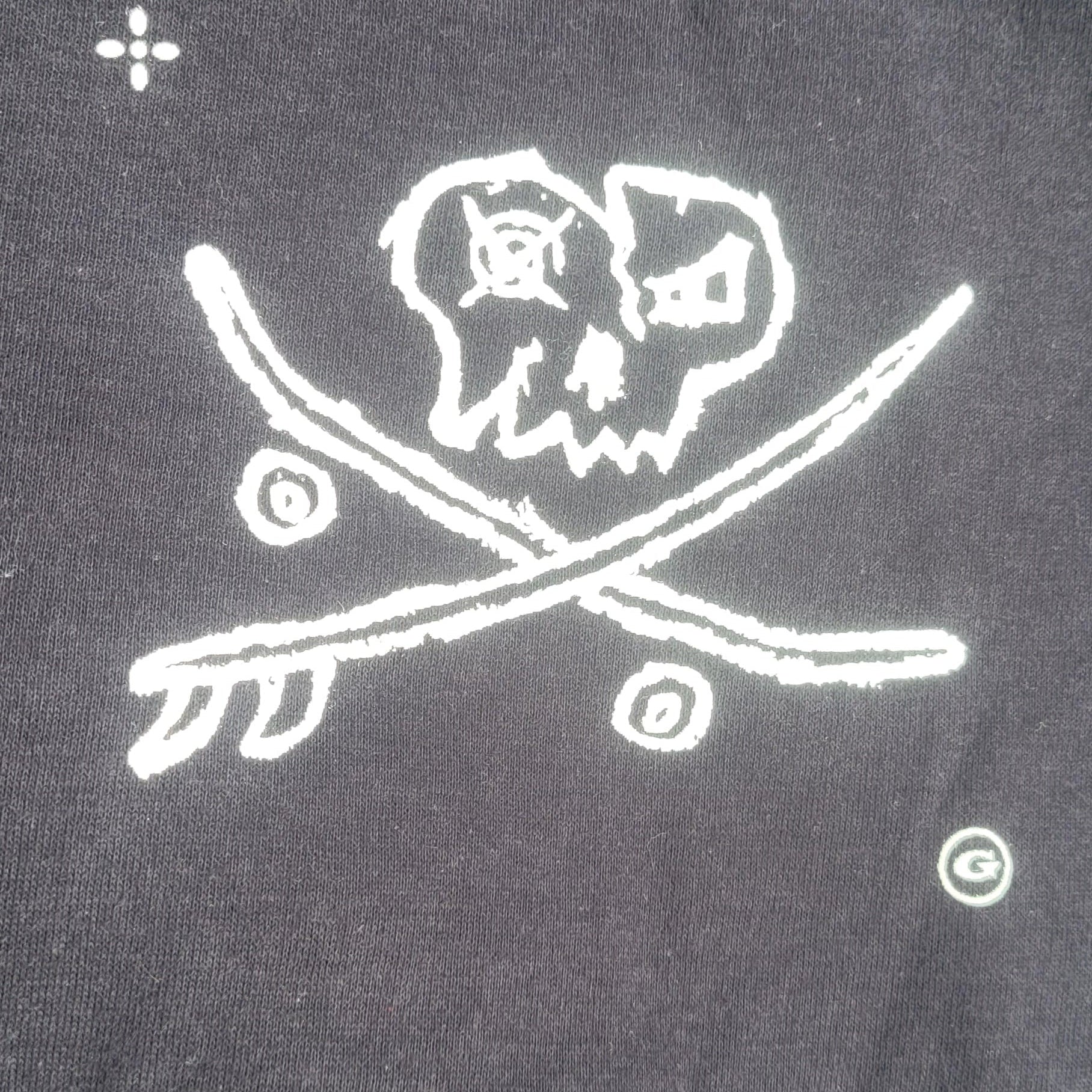 LOCALIZE SKULL SK8/SURF TEE