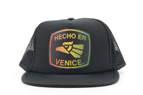 HECHO EN VENICE RASTA TRUCKER HAT