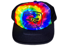 HECHO EN VENICE TIE-DYE TRUCKER HAT