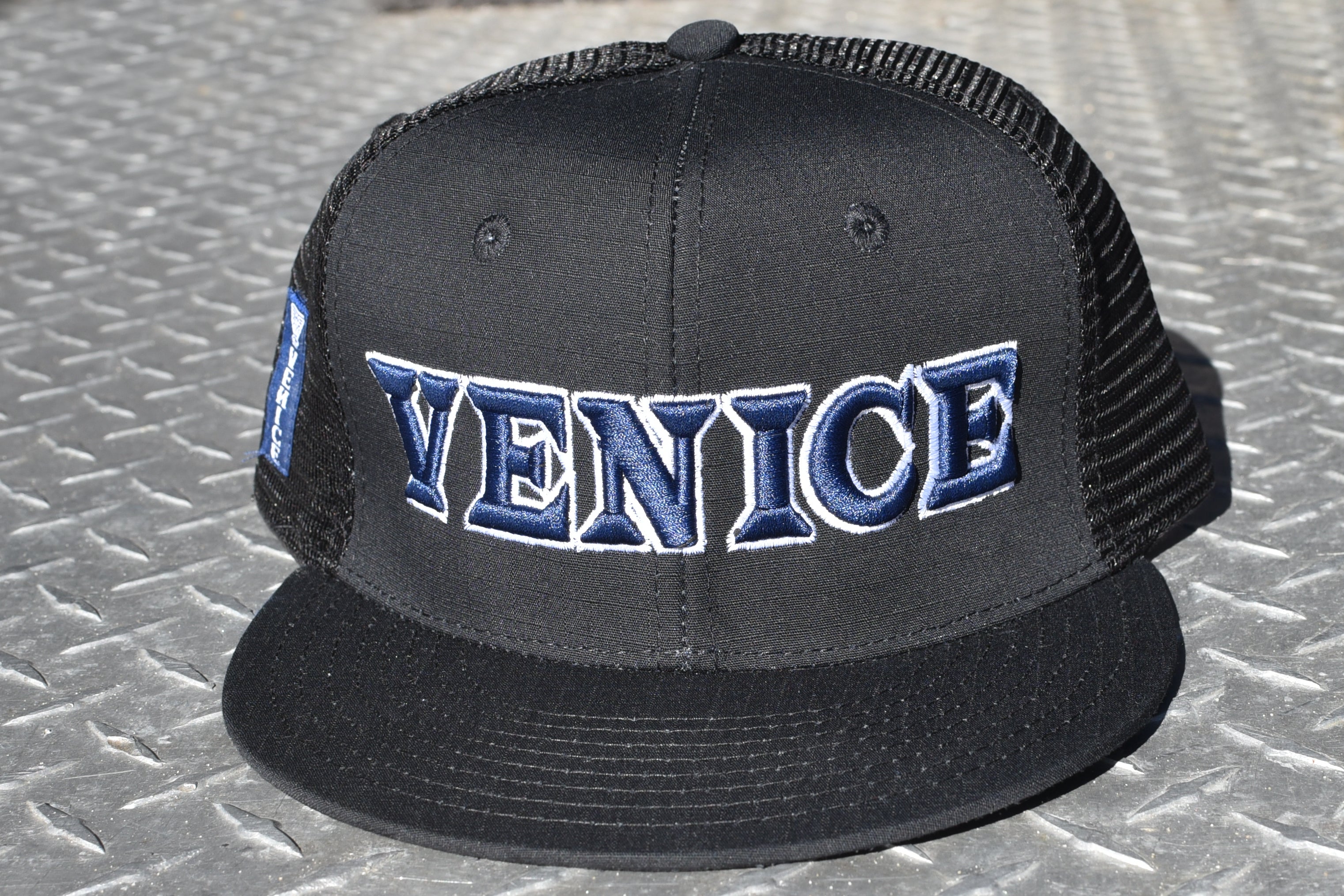 VENICE STREET WEAR TRUCKER HAT